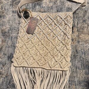 BAG OF THE DAY!  Thick and shimmery - absolutely the perfect size,tassels too!
